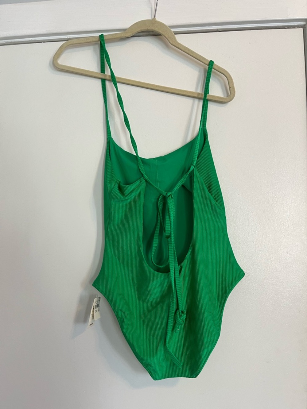 aerie Bright Green shiny Ribbed strappy One-Piece Swimsuit women’s medium NWT - Picture 7 of 7